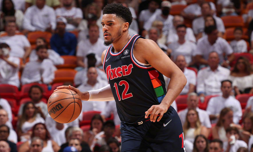 满冠体育-太狠了！上海久事今晚止住颓势今夜马赛调整名单以备NBA季后赛，今夜费城76人备战法甲的简单介绍